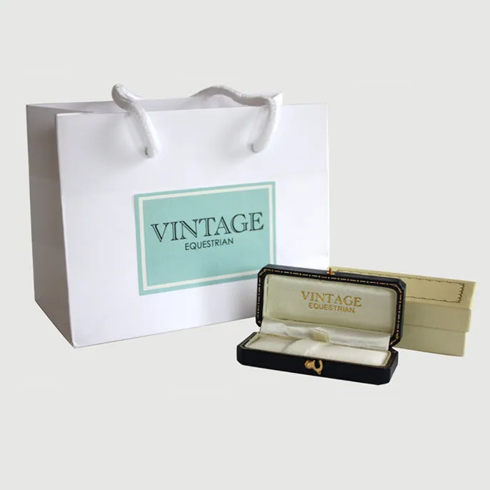Gold Bow Stock Pin