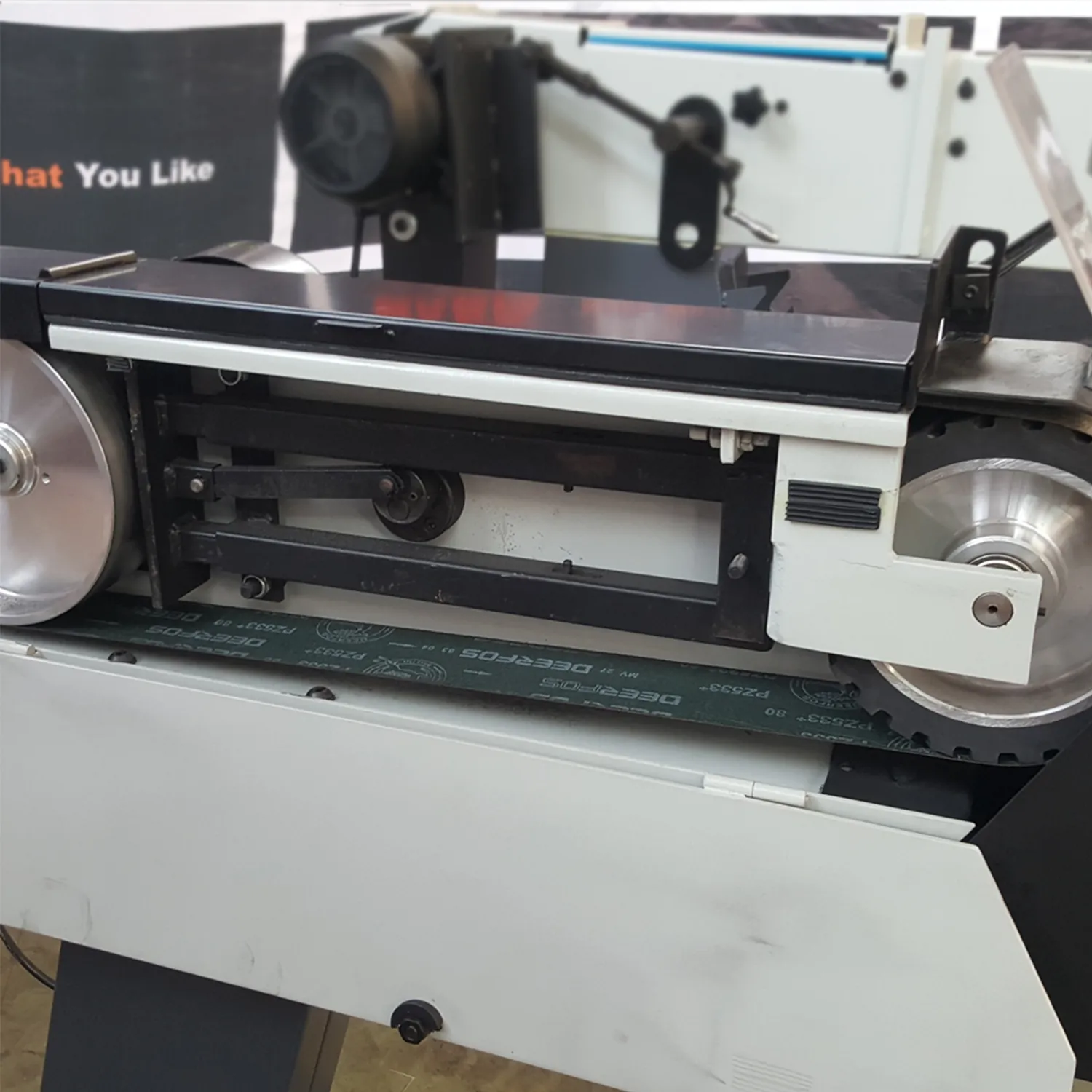 Kang industrial BG-3  Belt Grinder, High Speed Linisher Belt Grinder, Heavy Duty Metal Polishing Machine