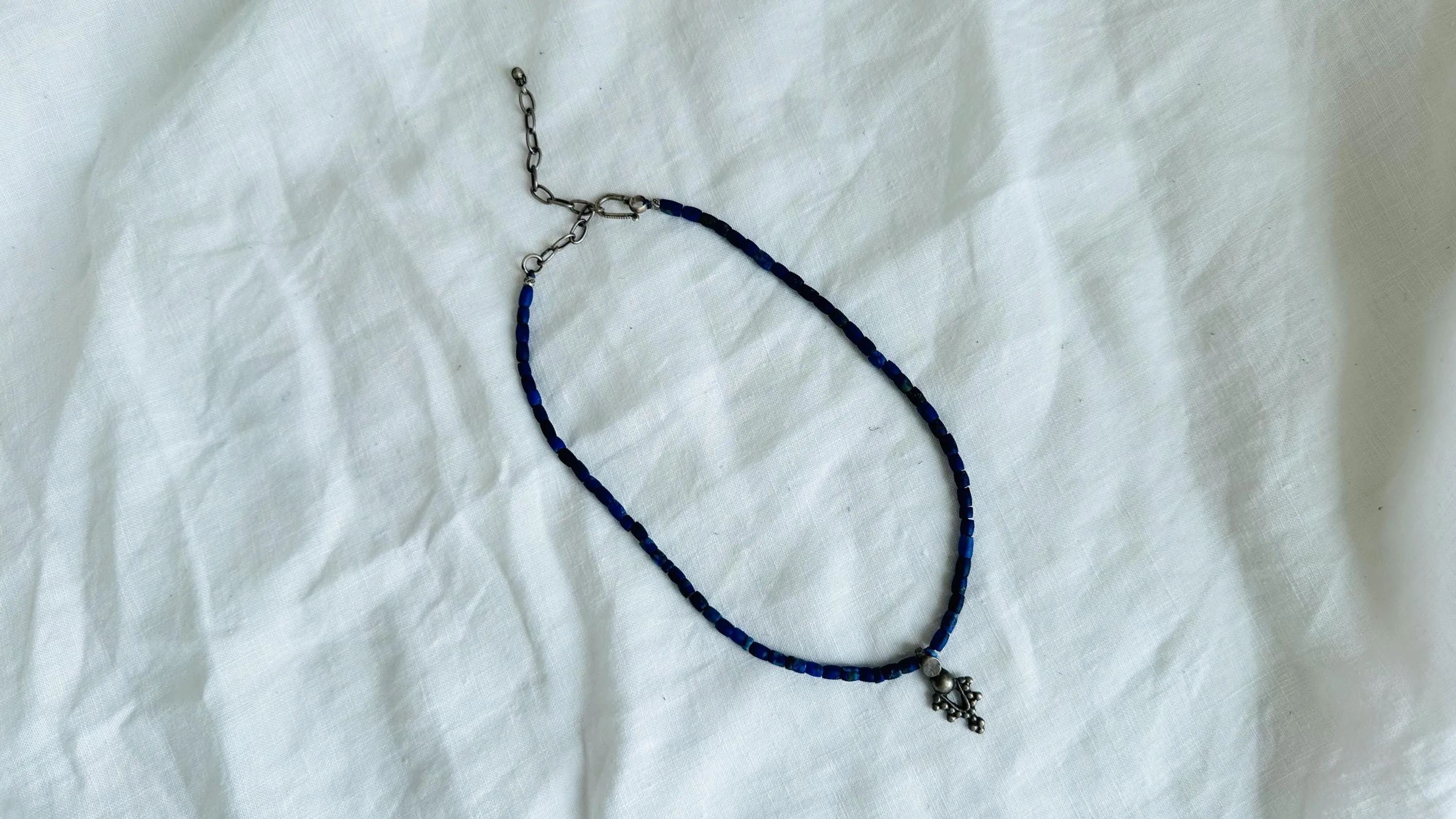 Lapis Lazuli Necklace. Antique Sterling Silver Pendant. 2525