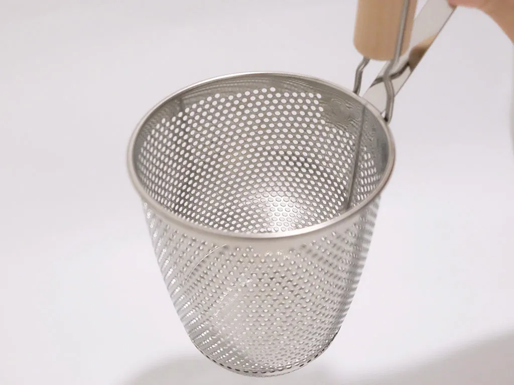 Noodle Strainer by Sampo Sangyo