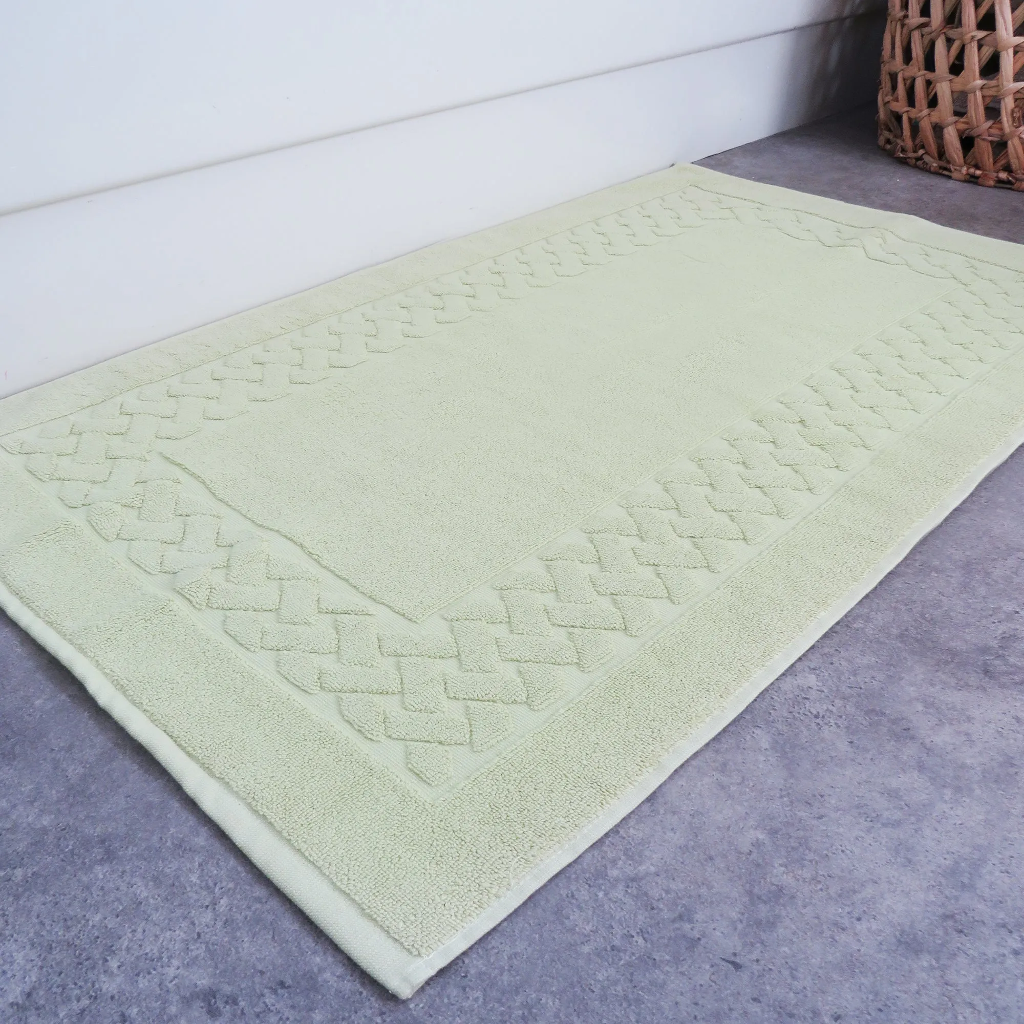 Pale Green Luxury Cotton Bath Mat