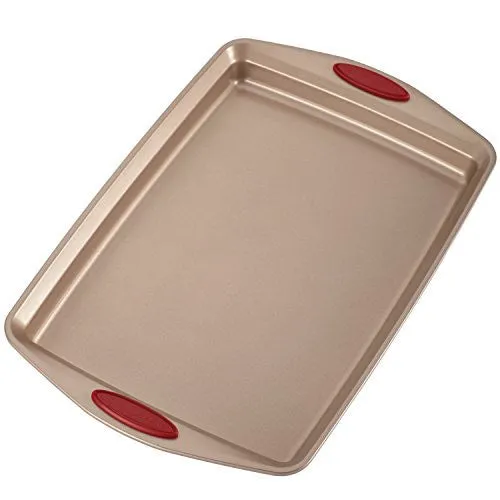Rachael Ray 10-Piece Cucina Nonstick Bakeware Set, Latte Brown with Cranberry Red Handle