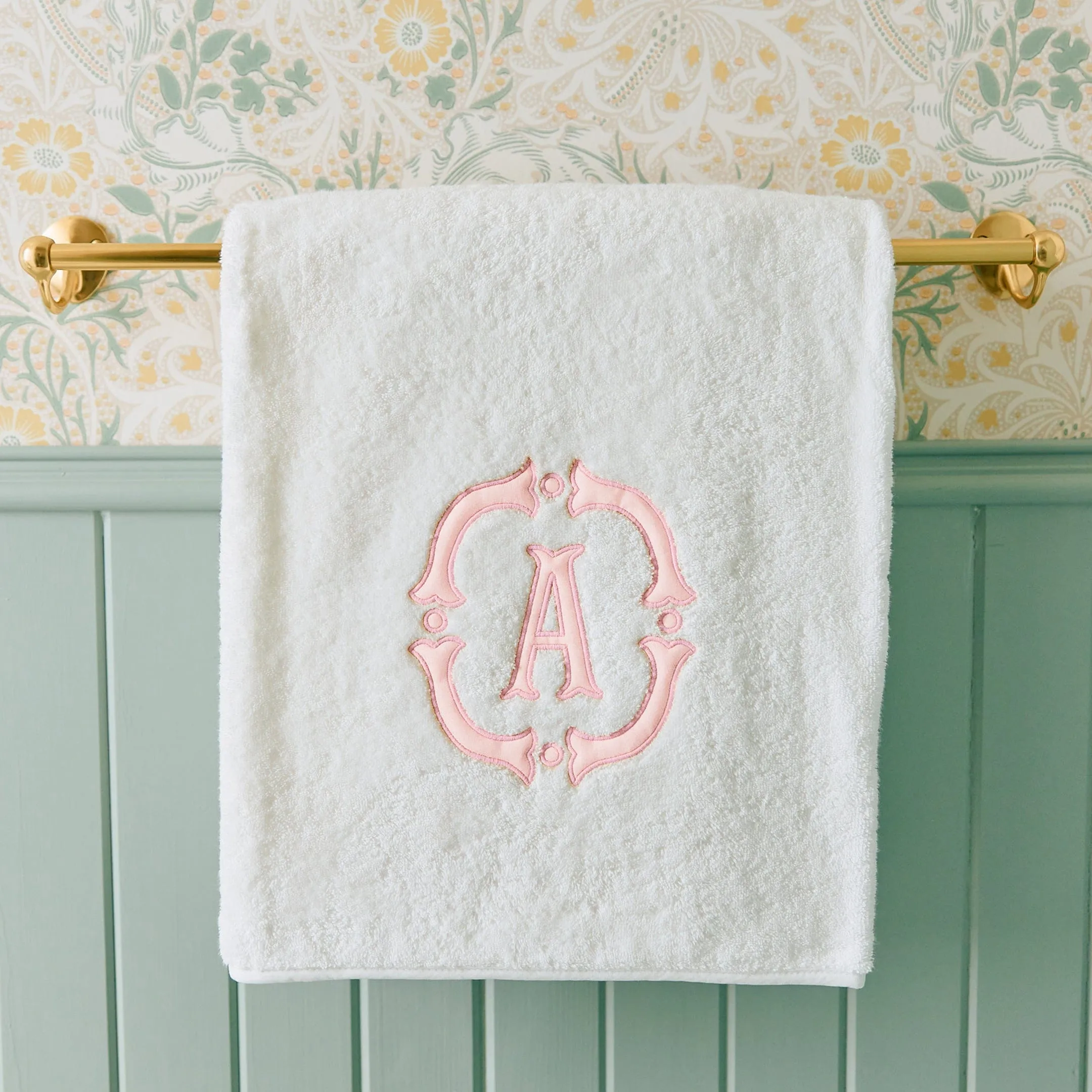 Signature Bathroom Bundle (11 pieces)