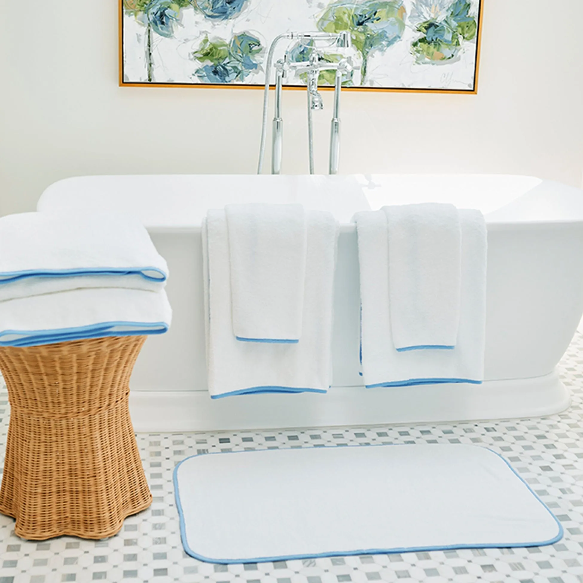 Signature Bathroom Bundle (11 pieces)