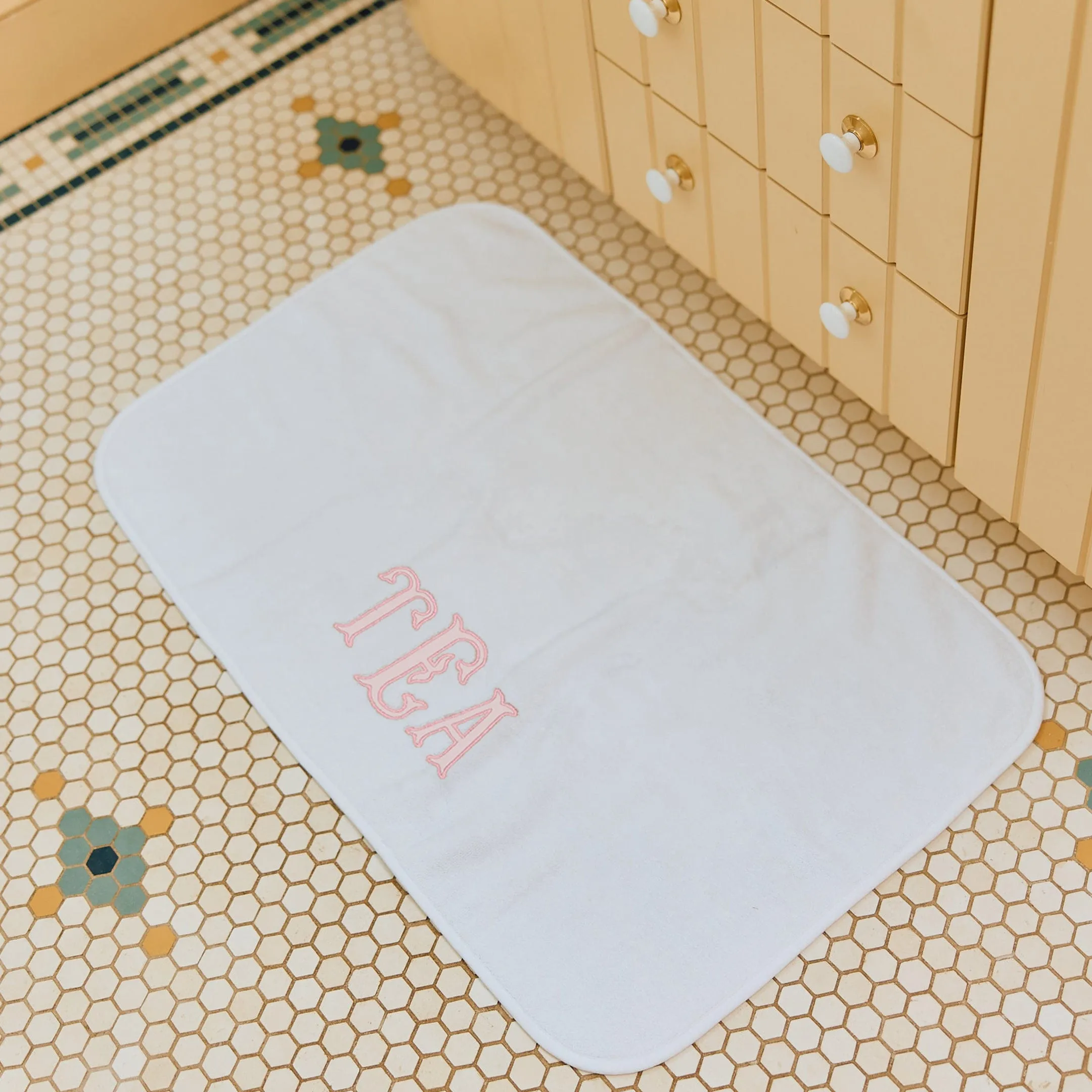 Signature Bathroom Bundle (11 pieces)