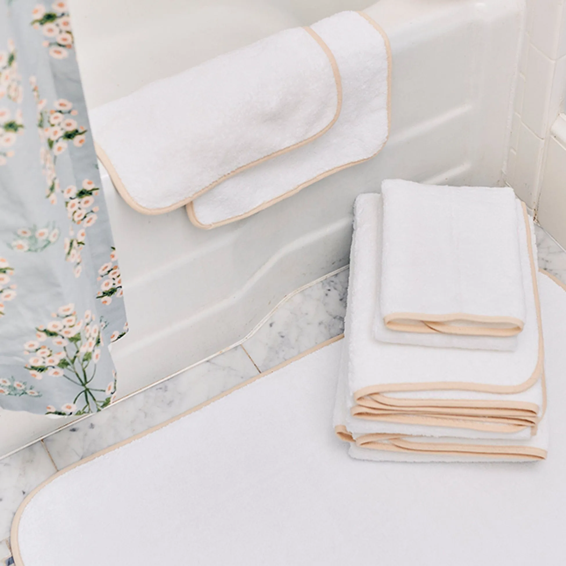 Signature Bathroom Bundle (11 pieces)